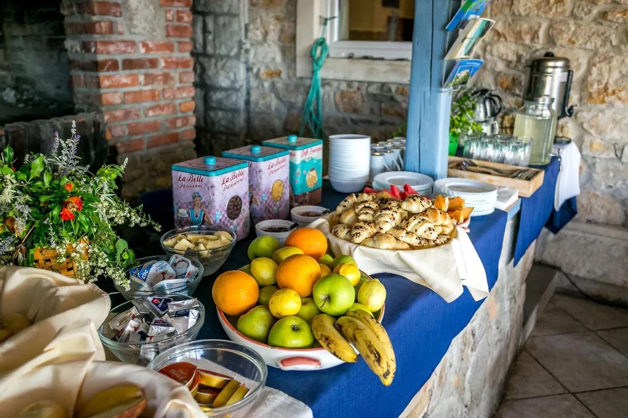 Pansion Tramontana Hotel Beli Horvátország