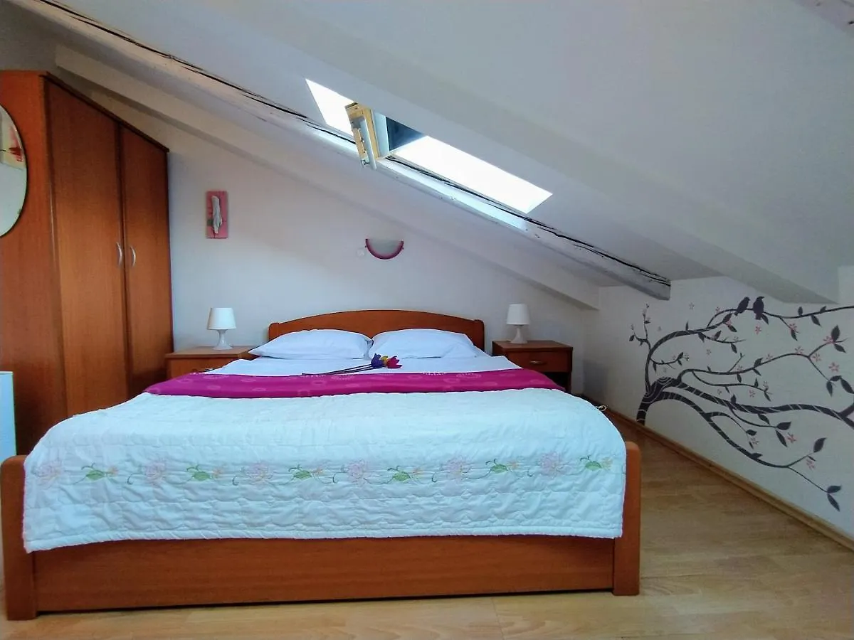Pansion Tramontana Hotel Beli 3*,